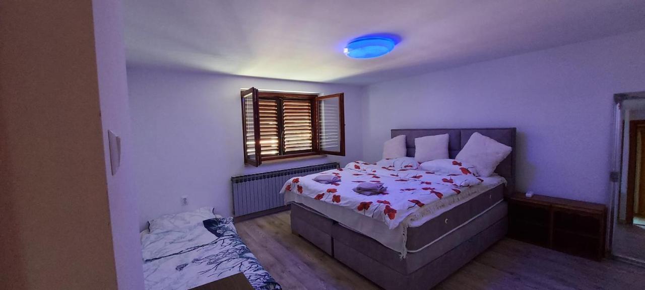 Kuca Za Odmor ,Erdelj 21 B Appartement Generalski Stol Buitenkant foto